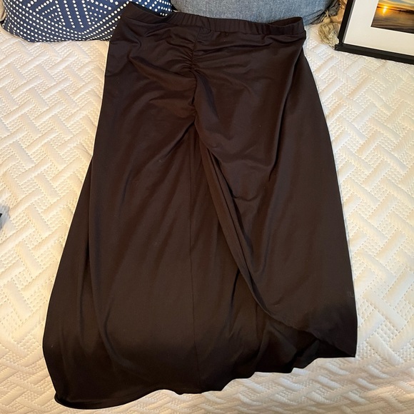 Faux-wrap skirt - Picture 3 of 4